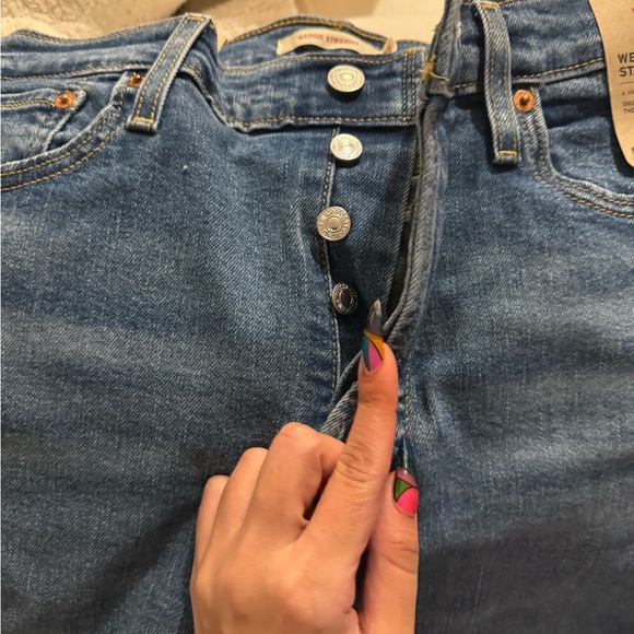 Levi’s Wedgie Straight Fit Women’s Jeans size 14 - Picture 2 of 8
